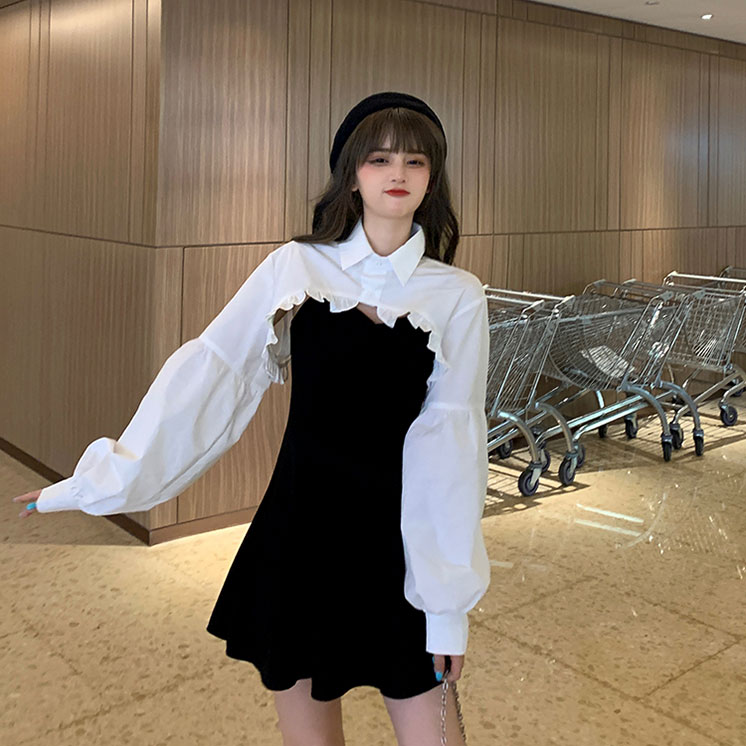 White ShawlFrench Retro Little black dress Autumn clothes 2021 new pattern Korean version little chap temperament Close your waist Show thin camisole Dress female