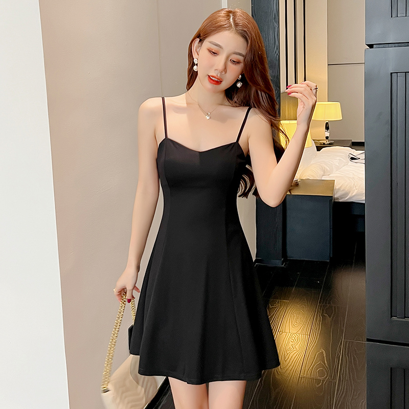 Black Spaghetti Strap Dress for Women, Chiffon A-Line Skirt for Petite Figures, Short Skirt, 2025 New Style, Slimming, Flared Skirt, Little Black Dress