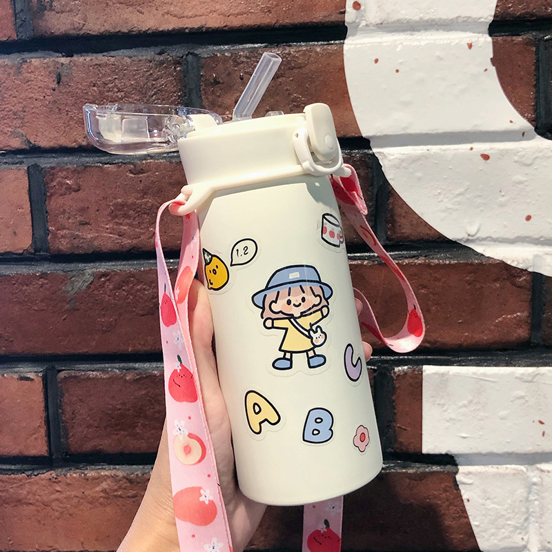 Creative Korean version with straw insulated cup pink cute frescoed simple female student portable tennis red ins wind water glass