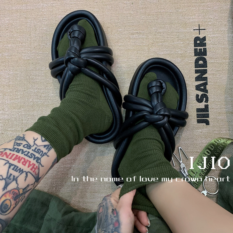Ijio Solid Color Split-Toe Socks, Simple ins Styles for Men and Women, Trendy Socks Available in Multiple Colors, Pure Cotton Couple Mid-Calf Socks, Versatile Socks