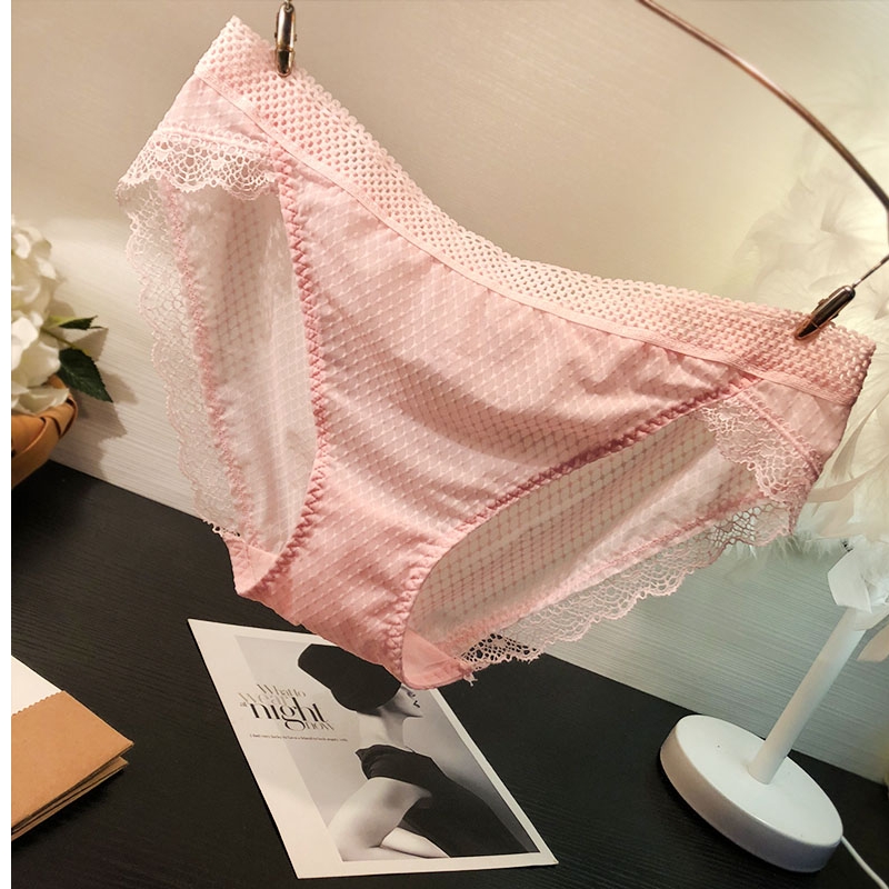 European and American Traceless Lace Pants Women Feel Comfortable Pure Cotton Crotch Pure Color Mid Low Waist Triangle Pants Head Women Summer Breathable