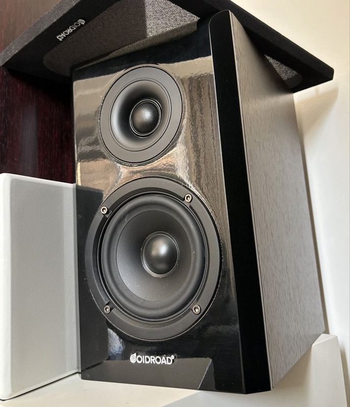 Kira Home Theater Cr Center Surround T2 Kira Home Theater Cr Center Surround T2