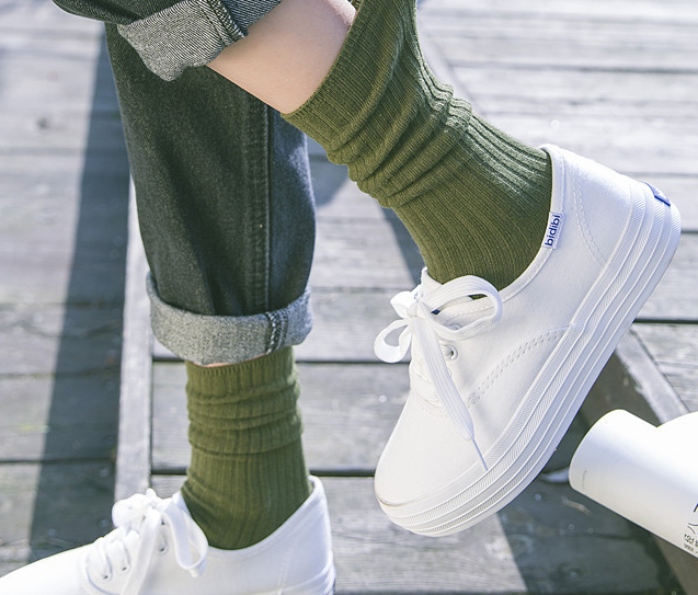 South Korea Autumn Winter Long Socks Trend Bubble Socks for men and women The long version 100 hitch a brief European and American street date Korean version