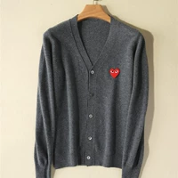 V -neck kaisho deep rege red arte Heart