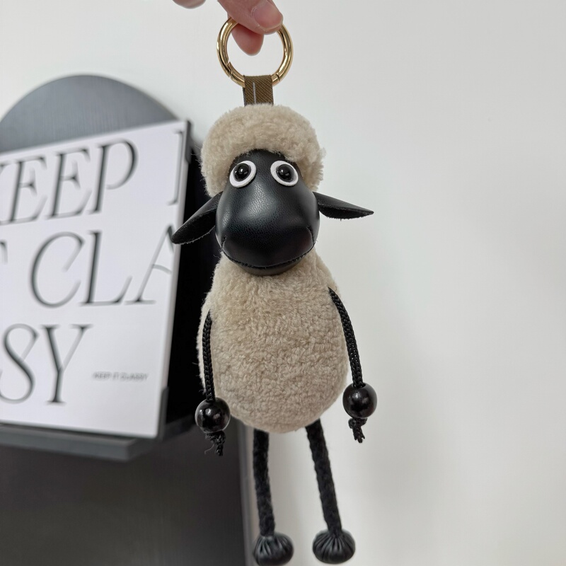 Genuine Sheepskin Shearling Lamb Car Keychain Fur Pendant ins Internet-Famous Bag Charm Cute Gift