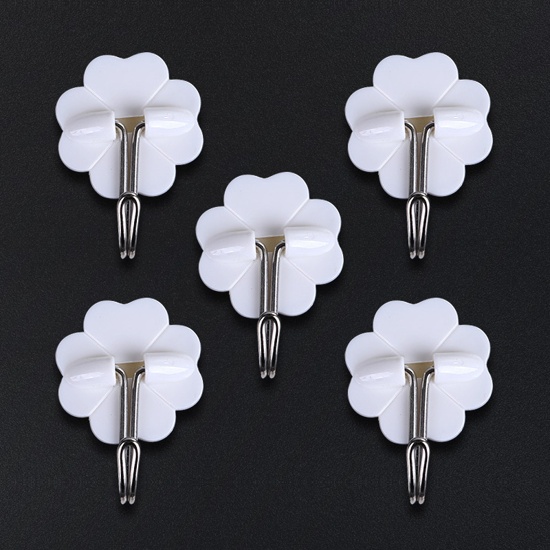 Hanging accessories hanging on the wall without hurting the wall transparent 3M traceless glue plum blossom small hook not hurting the wall masking paper