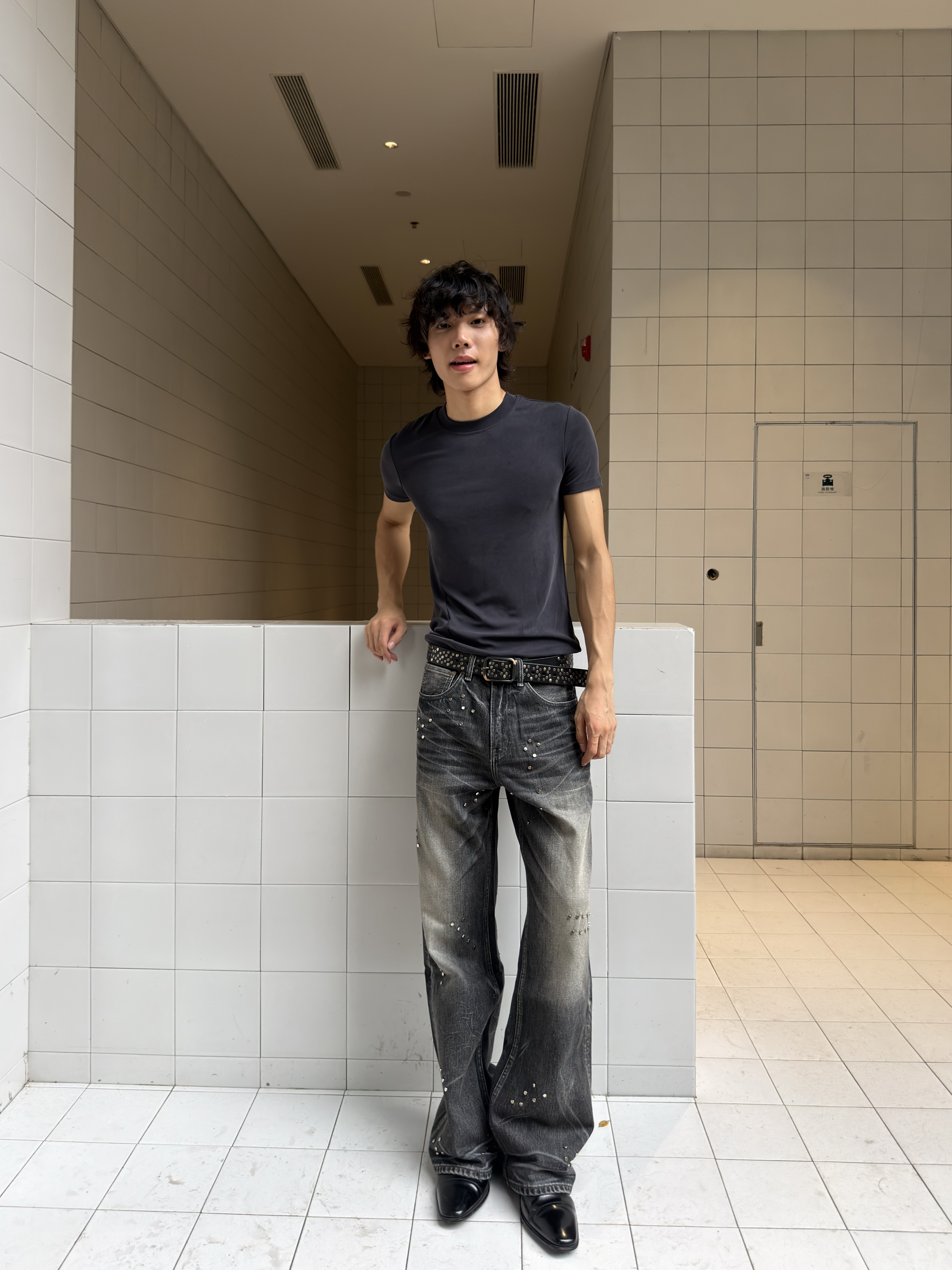 VOWPROGRESS Rivet Black-Brown Flared Jeans