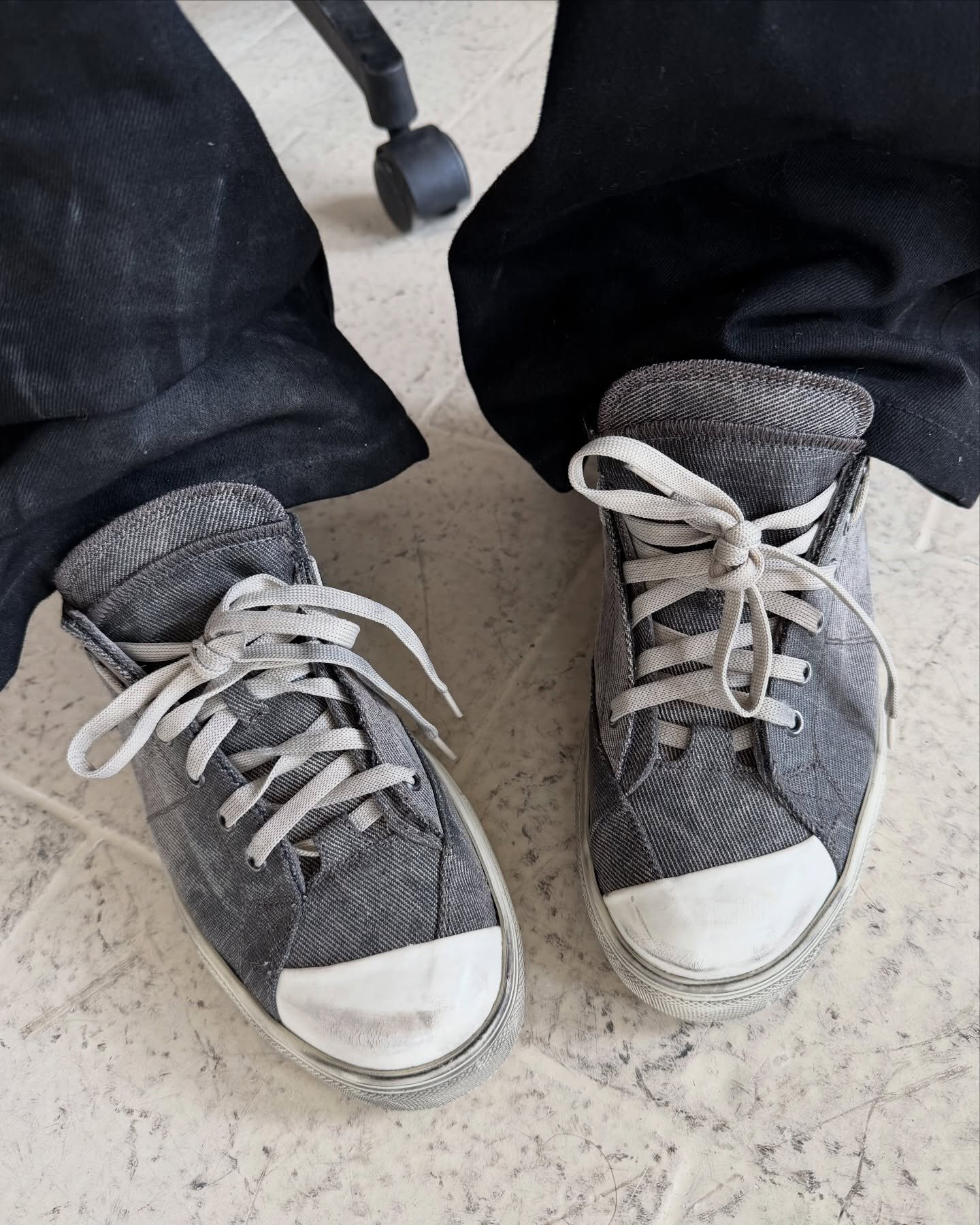 VOWPROGRESS Double-Layer Canvas Denim Low-Top Sneaker