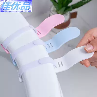 Silicone toilet cushion holder household creative toilet handle anti-dirty hand toilet ring snap-on seat lifter