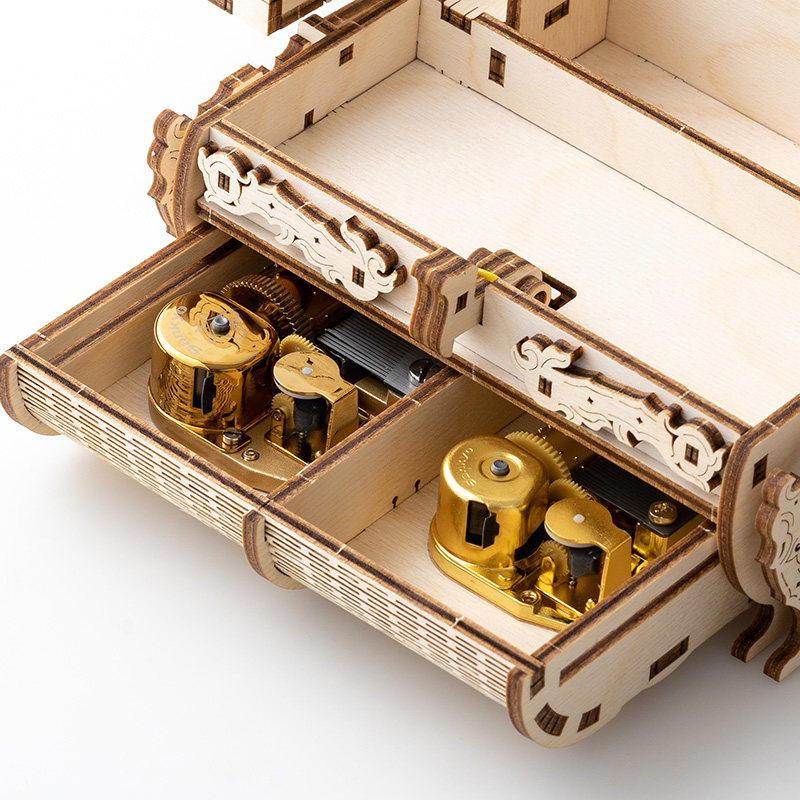 Custom movement Hand-assembled wooden music jewelry box Valentine's Day creative birthday gift to send women Sky City