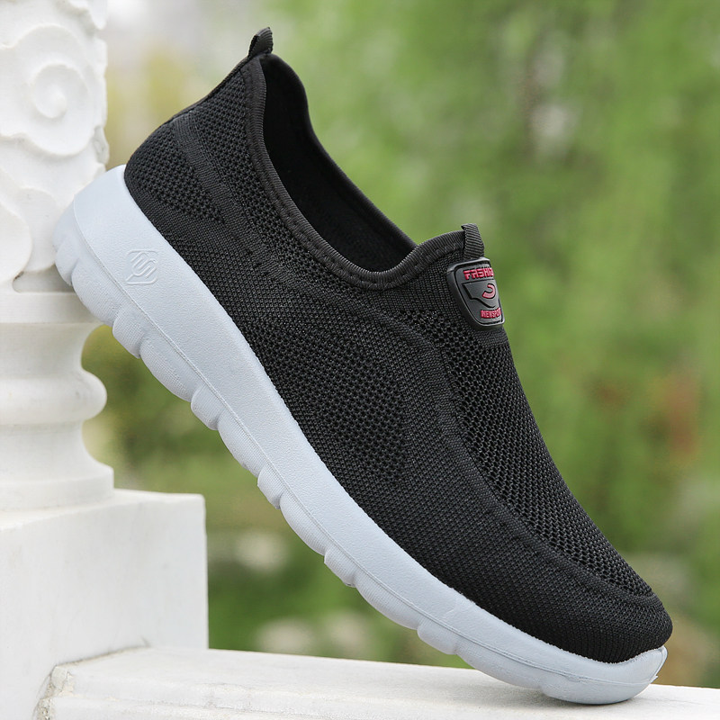 Summer Old Beijing Cloth Shoes Men's Breathable Soft Bottom Middle Aged Dad Shoes Non-slip Light Casual Seniors Bodybuilding Shoes