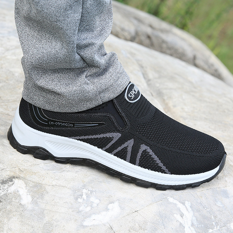 Spring Fall Old Beijing Cloth Shoes Man Light Soft Bottom Dad Shoes Middle Aged Bodybuilding Shoes One Foot Pedal Casual Seniors Shoes