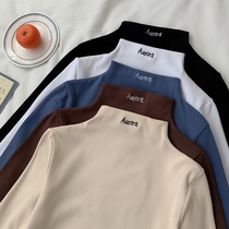 2022 Autumn loaded with new half-height collar Long sleeves T-shirt female Han version sashimi 100 hitch-in-the-fire undershirt