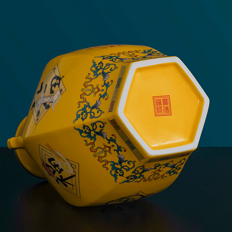 Jingdezhen new bottle bottle 5 kg pack five blessings yellow with lock seal household mercifully jars of it