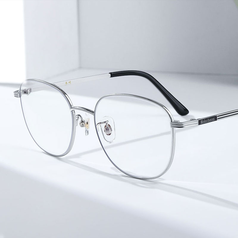 Muchuan glasses female myopia anti-blue light discoloration online can be equipped with degrees ultra-light plain artifact eye frame frame male