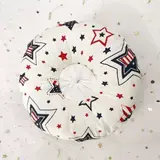 Элизабет Кружная собака и кошачьи кошки с противника