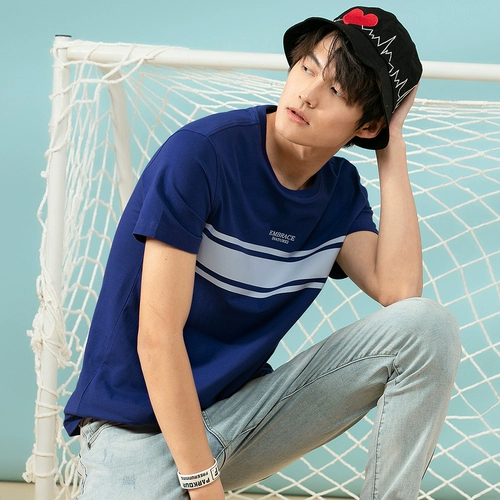 Летняя футболка для школьников, круглый воротник, облегающий крой, короткий рукав