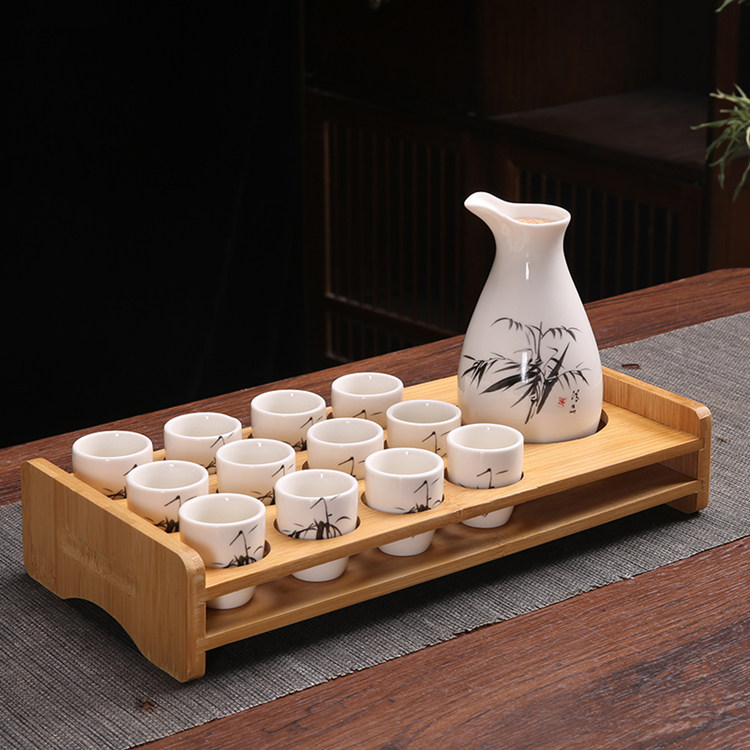 Ликер Cup 家用白酒杯套装分酒器小酒杯一口杯小号子弹杯陶瓷酒盅酒具带杯架