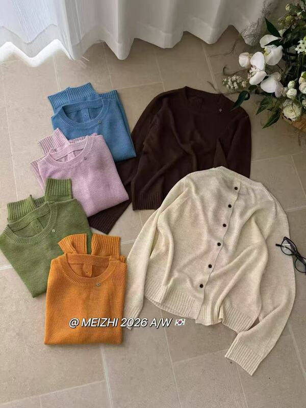 85633 Autumn New Style Round Neck Loose Fit Long Sleeve Knit Top, Bust 116, Length 57