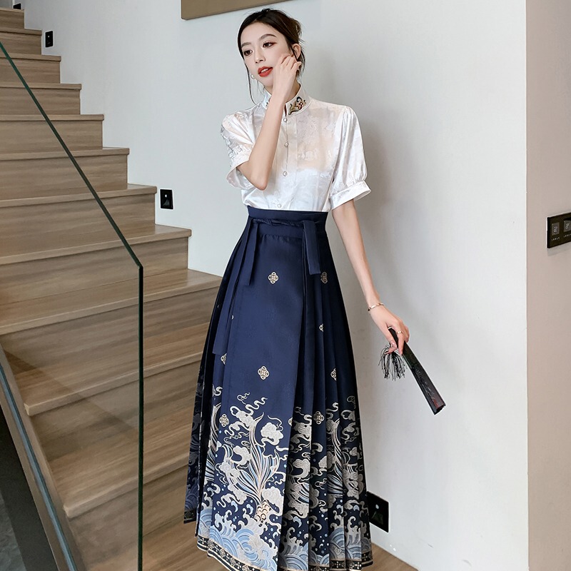 New Chinese-Style Dress for Girls, Summer Wear 2025, New Model for Junior High and High School Students, Improved Version of Hanfu Mamian Skirt Set
