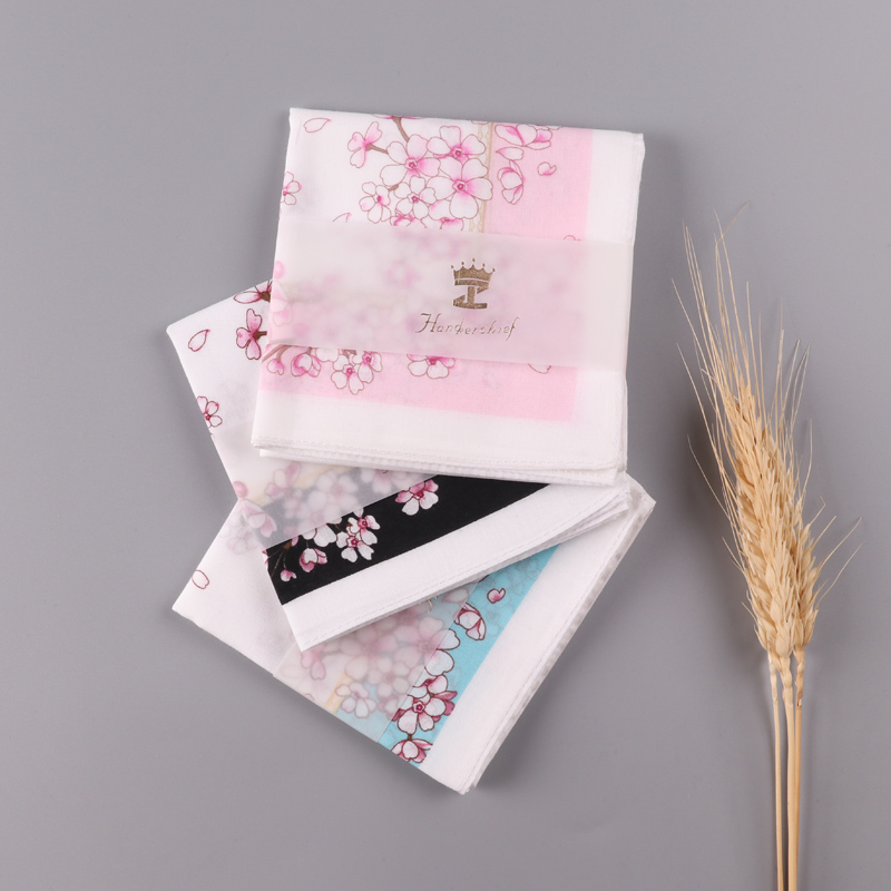 Towards the quarter-end Ms pure cotton handkerchief pure cotton handkerchief soft and absorbent rubbing sweaty handkerchief handkerchief with fresh flowers