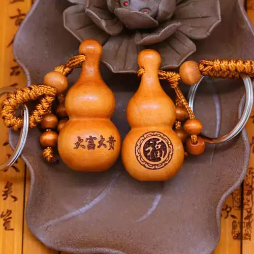 Бутик персиковой древесина