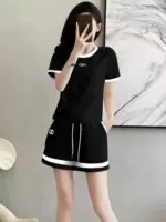 Черный костюм 697