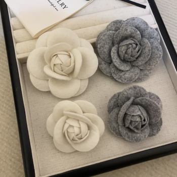 French retro velvet cloth set-up camellia flower flower bouquet brooch korean version small fragrance style clothing accessories