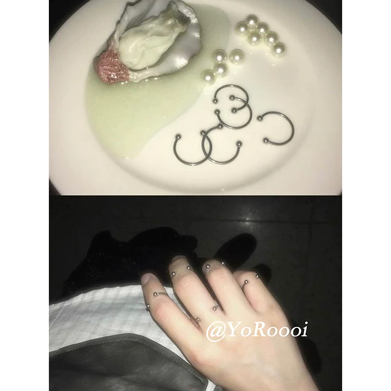 ЙоРуоюй корейский стиль серьги? Wait the input: "YoRoooi Korean style ins niche perforated opening silver round bead pearl joint ring personalized simple ring" This seems product title likely: