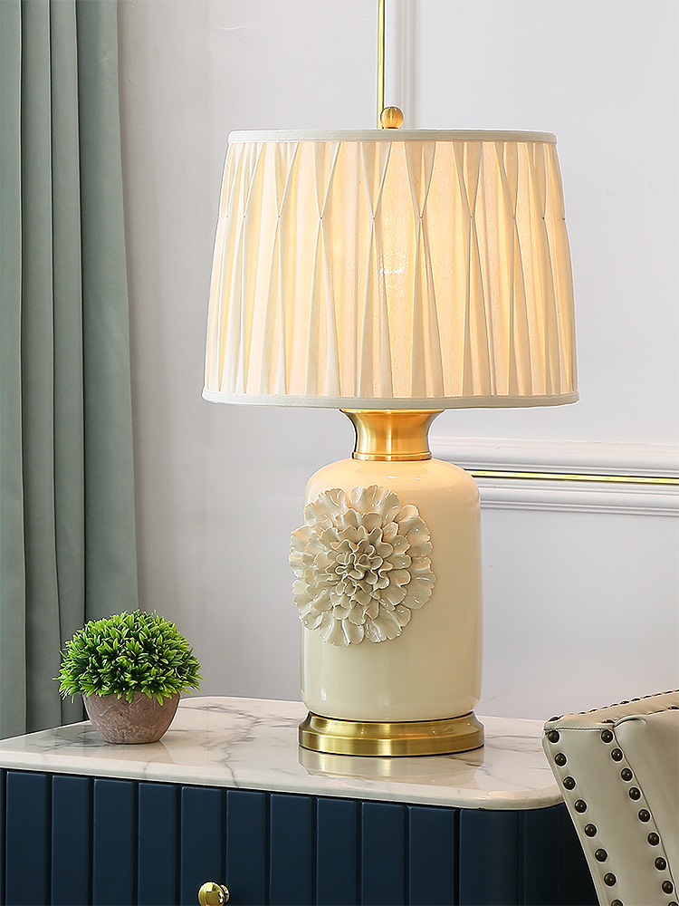 New American light luxury high-end living room all copper ceramic table lamp bedroom European style bedside lamp hotel luxury model room