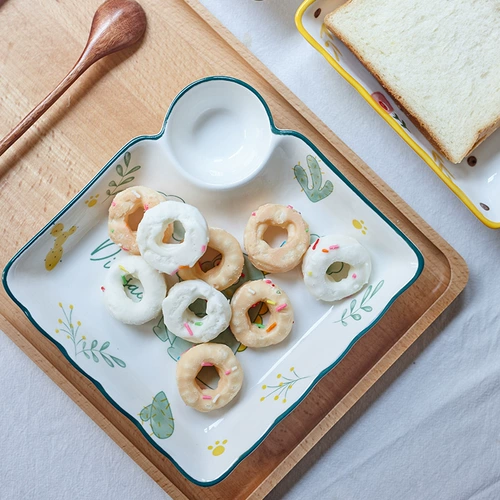 Японская керамическая пельмени с японской керамикой с уксусной тарелкой креветки с погружением в соус блюдо сеть красные творческие