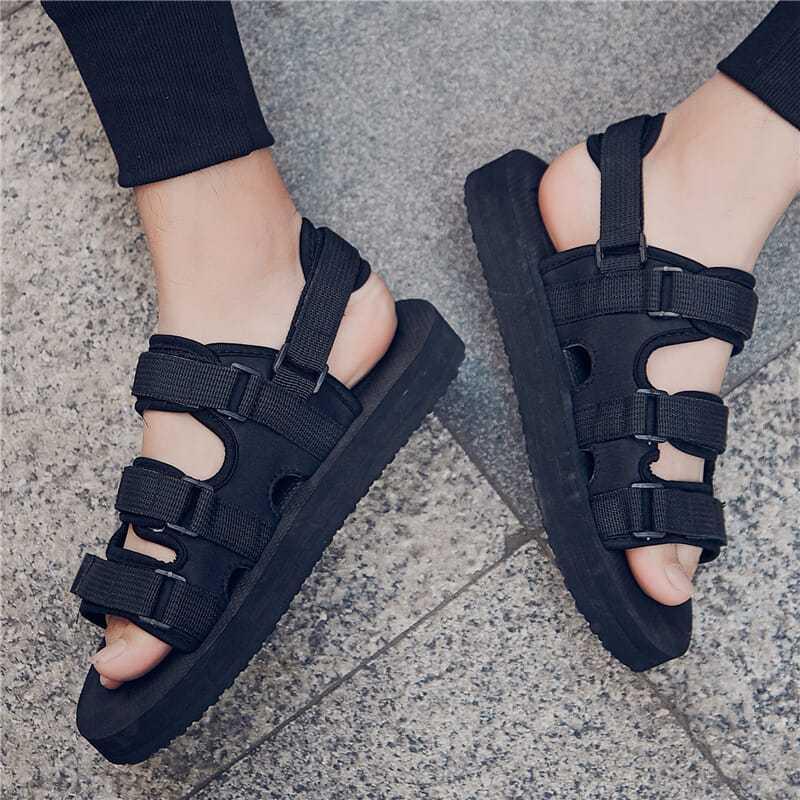 Sandals Tide Men 2020 New Korean Edition Summer Beach Velcro Non Slip Casual Shoes Student Men's Outdoor Slippers