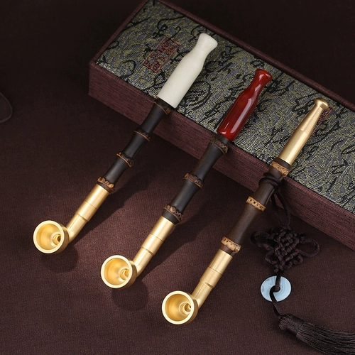 Корт -портативная старая бронза с дымом мужчина