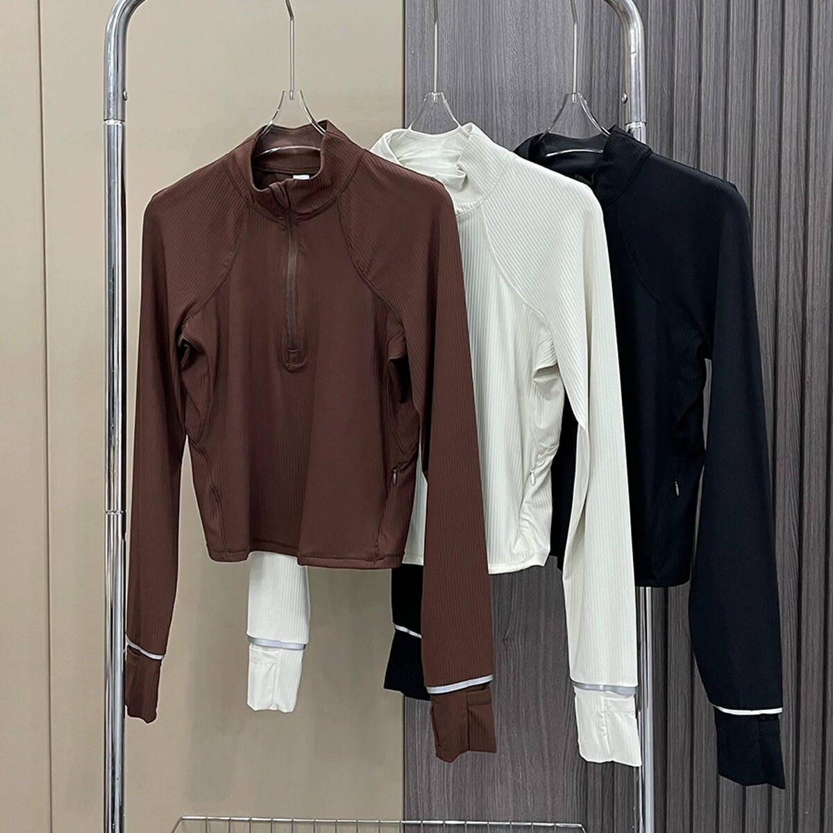 女性用プロ仕様乗馬服、長袖日焼け防止乗馬服、女性用乗馬トレーニングウェア、春夏用トップス、乗馬用Tシャツ。