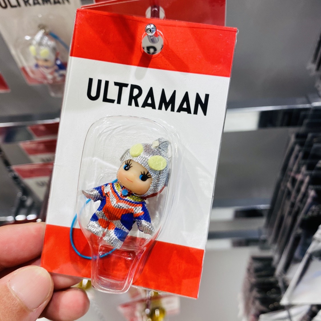 Spot Japanese M78 store purchases Altman's new mobile phone chain key chain cute monster doll 8 optional