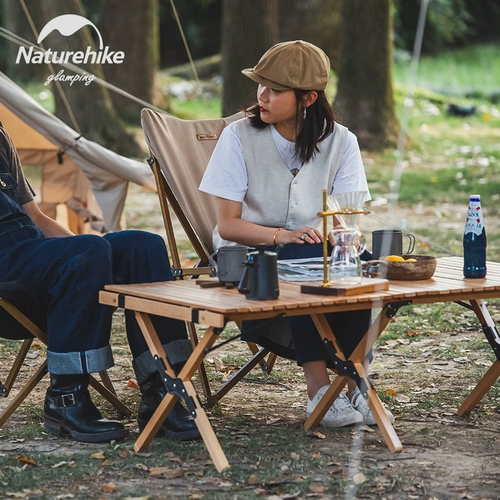 Naturehike Работал клиенту на открытом портативном складном столе для пикника с твердым деревянным столом для барбекю открытый лагерь для лагеря маленький стол.