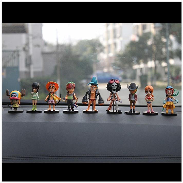 One piece nautical pirate king Luffy Qiao Ba Qiwu Hai hand office boy Car decoration car decoration doll