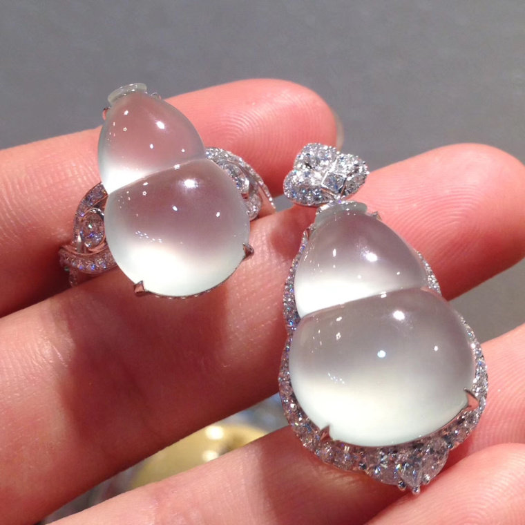 A-cargo jade pendant jade pendant gourd ring ice species Guanyin full green jade Buddha pendant Ruyi Yang green Buddha