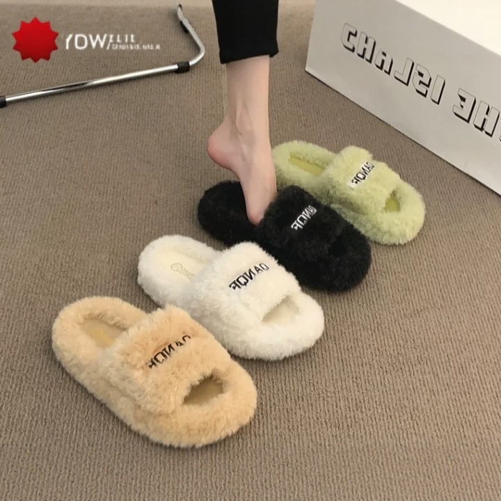 Autumn and Winter Atmosphere-Themed Thick-Soled Furry Slippers for Women, Fluffy Plush Soft-Soled Casual Cotton Slippers That Can Be Worn Outside
