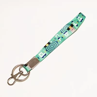 1 короткая веревка — зеленая покерная голова, перчатки.