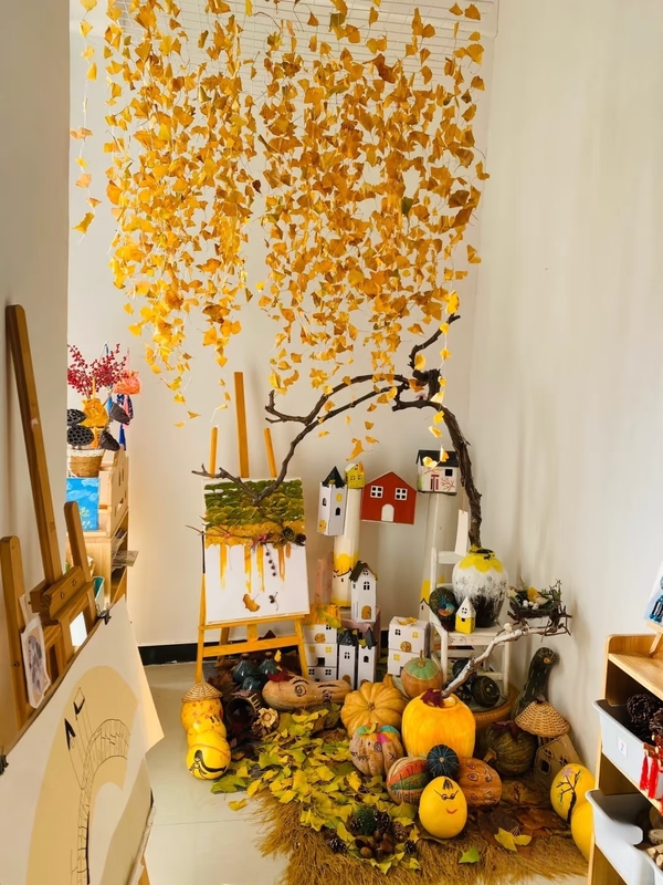 Autumn Harvest Leaf Material: Golden Leaves, Wheat Ears, Ginkgo Leaves, Maple Leaves, Wheat Ears, Yellow Leaves, Fallen Leaves