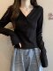 Black v-neck long-sleeved t-shirt women's early autumn 2025 new small slim fit inner fishbone bottoming shirt top