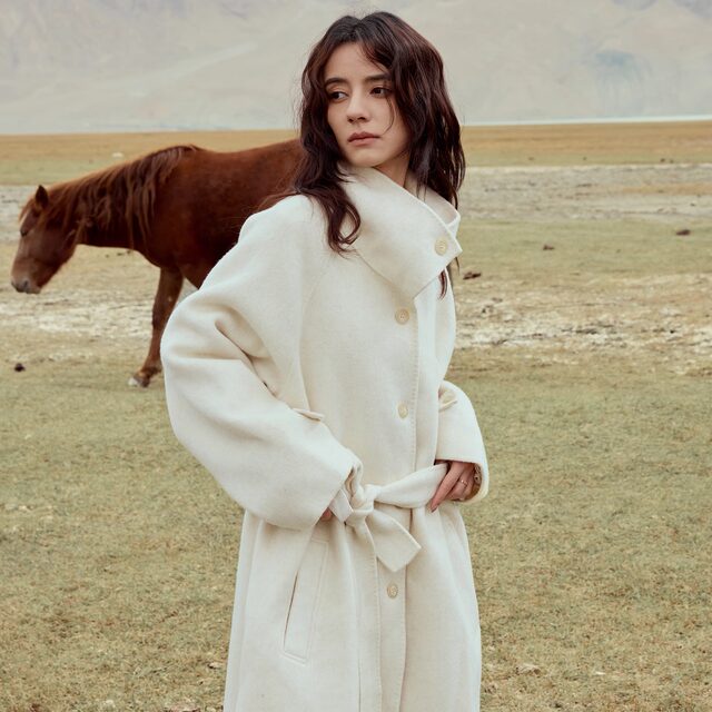 INGE 淡金杏重磅澳毛极简廓形立领插肩袖系带长款双面呢外套大衣