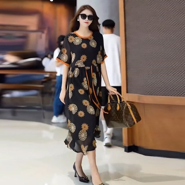 Large size 2022 summer new French retro high-quality temperament loose casual chiffon floral dress for women