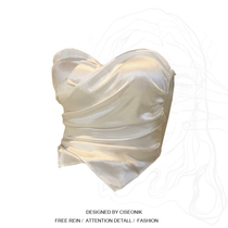 Large size fat MM early spring 2022 new retro temperament sweet foreign style silk irregular tube top with chest pad suspenders