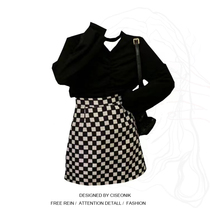 Big Code Women Dress Fat Sister Han Edition Small Heart Machine Design Sense Folds Blouse Chess half body dress Hot girl Two sets