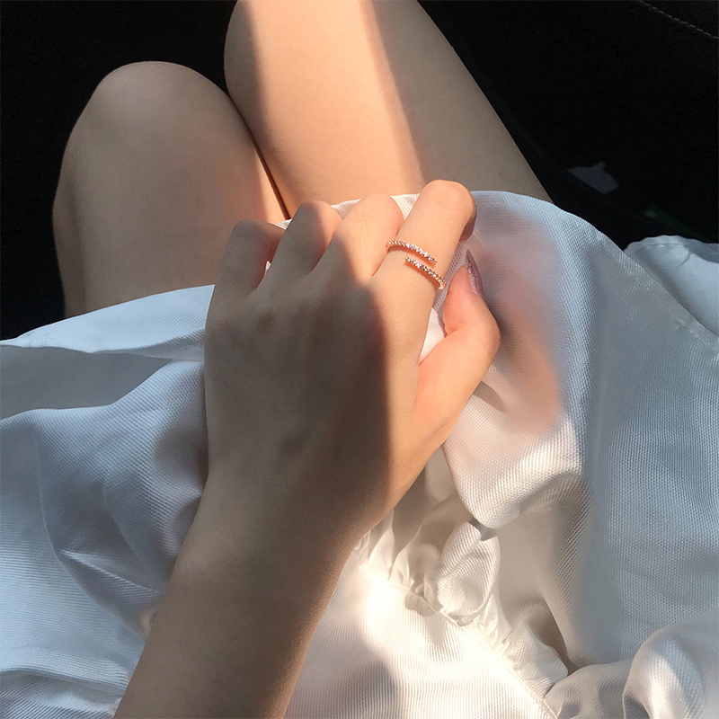 South Korea Index Finger Ring Female Net Red Pure Silver Lukewarm Wind Rose Gold Small Crowd Design Temperament Advanced Sense Inlaid Drilling Ring