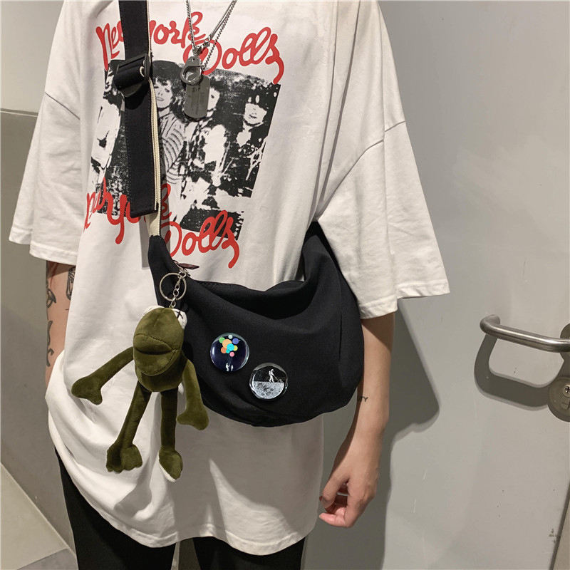 ins day system single shoulder bag male and female brief sails cloth bag 2020 new satchel street pat wave 100 hitch student mobile phone bag