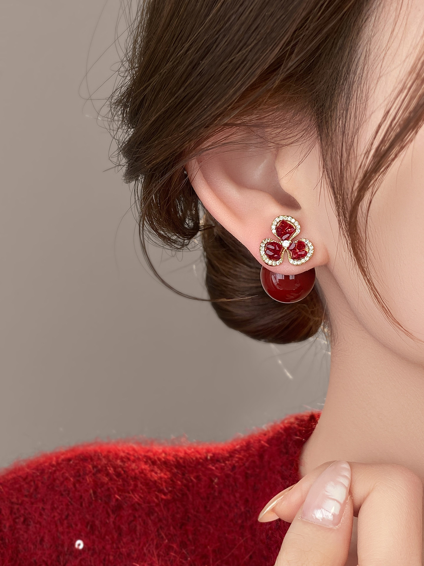 Red Flower Earrings for Women, Unique and Beautiful Earrings, 2026 New Hot Style, High-End, Light Luxury, Elegant and Stylish Earrings