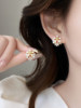Fresh and Simple Flower Earrings 2026 New Popular Style, High-End, Popular, Feminine, Suitable for Round Faces, Women's Earrings
